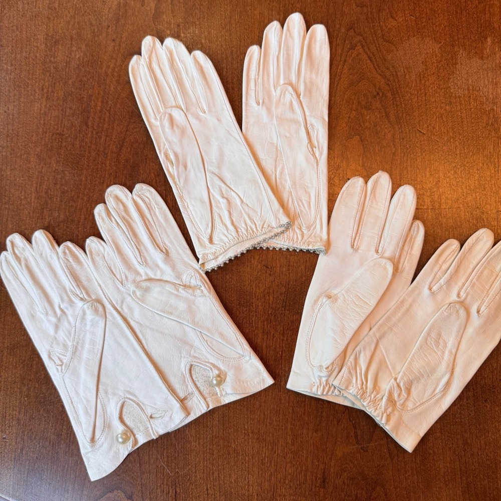 Lot of 3 VTG White Leather Gloves Women SMALL ? Pearl Beaded Formal Wedding